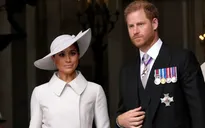 Hoàng tử Harry "cô đơn" khi sống ở California cùng Meghan