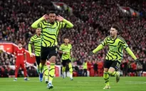 Arsenal liệu có đi lại vết xe đổ của mùa giải trước?