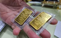 Giá vàng giảm sốc, người mua mất trắng 6 triệu đồng/lượng