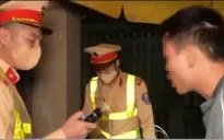Vi phạm cồn vượt 9 lần mức kịch khung, tài xế nói ''dẫn đường xe cứu thương''