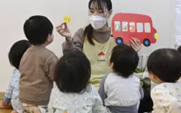 Nhật Bản phấn đấu đảo ngược tỷ lệ giảm sinh