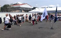 Hơn 1.000 du khách từ siêu tàu du lịch tham quan Nha Trang