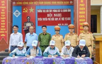 Tuyên truyền an toàn giao thông cho học sinh trên tuyến đường mòn Hồ Chí Minh
