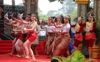 Tưng bừng lễ hội đón năm mới tại Campuchia