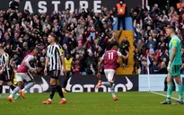 Watkins rực sáng, Aston Villa bất ngờ thắng đậm Newcastle