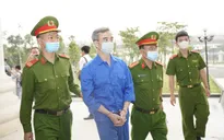 Dẫn giải cựu Giám đốc Bệnh viện Tim Hà Nội Nguyễn Quang Tuấn hầu tòa