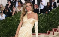 Gisele Bundchen tận hưởng "phút giây hiện tại" hậu ly hôn