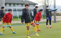 ĐT nữ Việt Nam hào hứng với buổi tập đầu tiên tại Osaka
