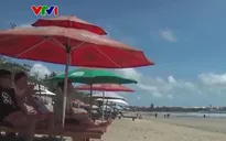 Indonesia cân nhắc áp thuế với du khách quốc tế