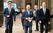 Hoàng tử Harry phải giữ khoảng cách với Thái tử William tại lễ đăng quang Vua Charles