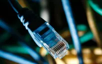 Sự cố cáp quang nửa năm chưa sửa xong, tốc độ Internet Việt Nam tụt hạng