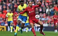 Liverpool giành 3 điểm sau cuộc rượt đuổi tỉ số nghẹt thở