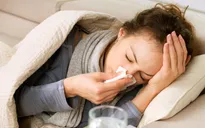 Cảm lạnh và cúm thường xuyên tiềm ẩn nguy cơ làm tăng sa sút trí tuệ
