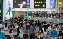 Nghỉ lễ 30/4: Hàng không gần kín chỗ, nhiều đoàn tàu cạn sạch vé đến điểm du lịch