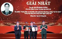 Trao giải cuộc thi viết bảo vệ nền tảng tư tưởng của Đảng