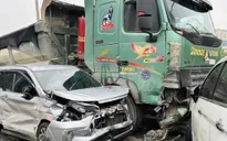 Hà Nội: 5 ô tô đâm liên hoàn, Vành đai 3 trên cao ùn tắc kéo dài