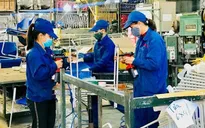 Giữ việc làm cho người lao động
