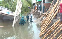 Hỗ trợ làm đường tạm cho 10 hộ dân ảnh hưởng sạt lở ở Sa Đéc