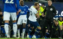 Harry Kane bị tố ăn vạ khiến đối thủ nhận thẻ đỏ
