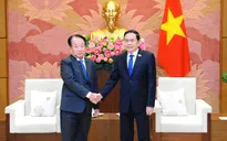 Việt Nam luôn coi trọng, ưu tiên tăng cường quan hệ với Campuchia