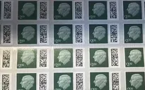 Những con tem đầu tiên có hình Vua Charles đệ tam