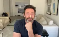 "Người sói" Hugh Jackman tiết lộ nỗi sợ ung thư da, kêu gọi người hâm mộ bôi kem chống nắng