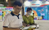 Người dân săn tour giá rẻ tại Ngày hội Du Lịch TP Hồ Chí Minh