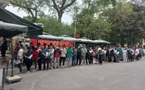 Sở Tư pháp Hà Nội cần khẩn trương khắc phục tình trạng công dân phải xếp hàng làm thủ tục