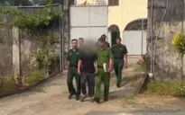 Bắt giữ đối tượng môi giới cho tàu cá đi khai thác hải sản trái phép
