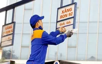 Giá xăng giảm hơn 1.300 đồng mỗi lít