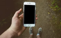 Làm gì khi iPhone bị rơi?