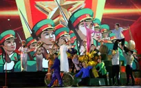 Chương trình nghệ thuật "Hoa tháng 5 dâng Người"