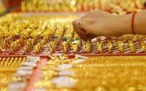 Vàng "nín thở” chờ sóng mới?