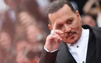 Johnny Depp rơm rớm nước mắt tại buổi ra mắt phim ở Cannes 2023
