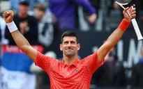 Novak Djokovic vào tứ kết giải quần vợt Italia mở rộng