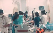 Khẩn cứu bệnh nhi vỡ gan do xe tải cán ngang bụng