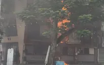 Cháy quán cà phê Phê La ở phố cổ Hà Nội