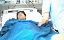 Hiếm gặp: U tuyến thượng thận hai bên và ca phẫu thuật kịch tính cứu sống bé trai 14 tuổi