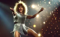 Huyền thoại âm nhạc Tina Turner qua đời ở tuổi 83