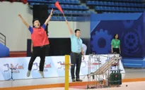Chung kết Robocon Việt Nam 2023: Nghẹt thở với những pha ném vòng giành điểm