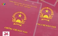 Triệt phá đường dây mua bán bằng giả