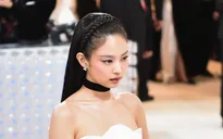 Mang văn hóa Hàn Quốc tới Met Gala, Jennie (BLACKPINK) được khen ngợi hết lời