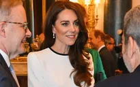 Công nương Kate vinh danh Nữ hoàng Elizabeth và Công nương Diana trước thềm Vua Charles đăng quang