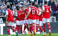 Vòng 35 Ngoại hạng Anh: Arsenal thắng ấn tượng, Man Utd tiếp tục thất bại