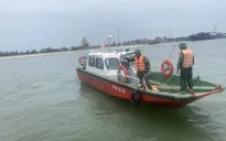 Vụ hai ngư dân mất tích trên biển Quảng Trị: Tìm thấy thi thể người vợ