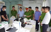 Khởi tố nhân viên ngân hàng cưỡng đoạt tài sản
