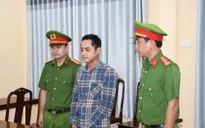 Khởi tố, bắt tạm giam đối tượng đập phá xe cấp cứu