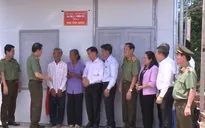 Bộ Công an trao 1.200 căn nhà cho hộ nghèo tỉnh Sóc Trăng