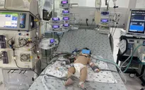 Thêm nhiều trường hợp trẻ bệnh tay chân miệng nặng nhập viện