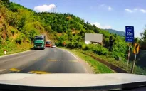 Nguy hiểm vượt ẩu trên đường đèo